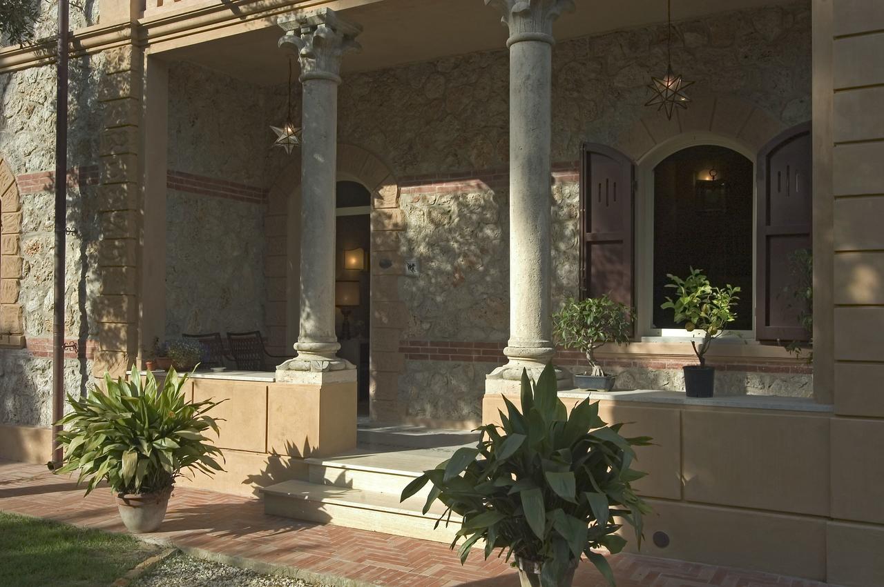 Villa Signori มารินา ดิ เปียตราซันตา ภายนอก รูปภาพ