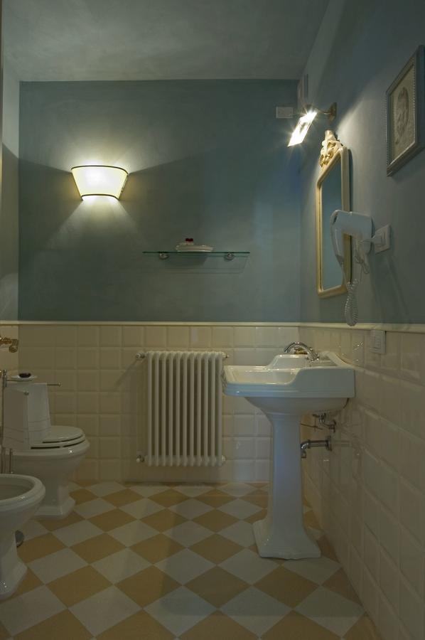 Villa Signori มารินา ดิ เปียตราซันตา ภายนอก รูปภาพ