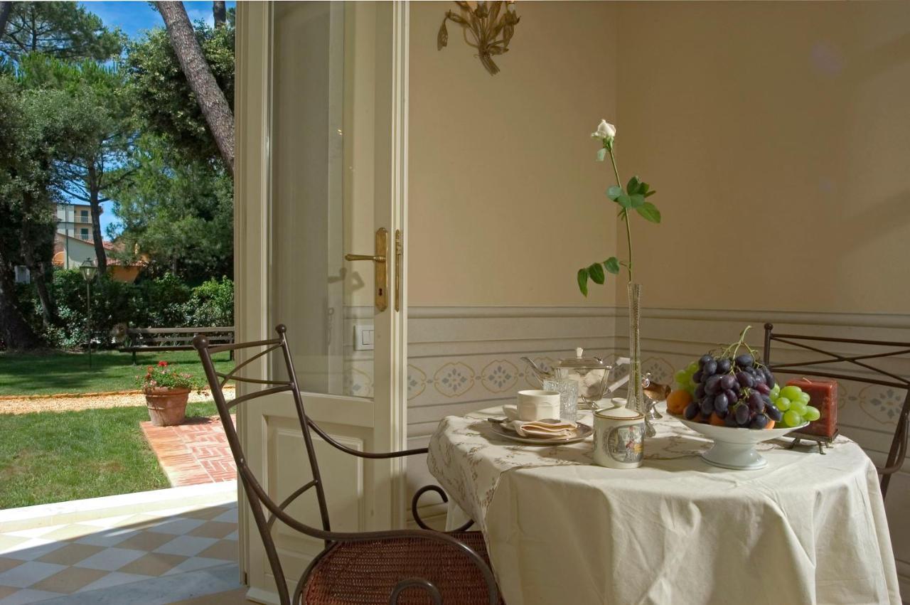 Villa Signori มารินา ดิ เปียตราซันตา ภายนอก รูปภาพ
