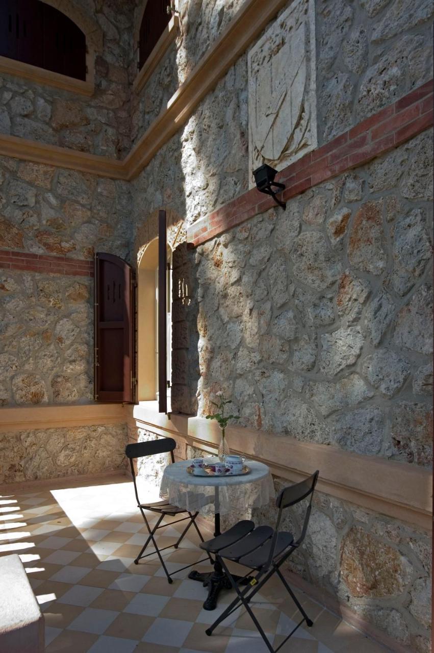 Villa Signori มารินา ดิ เปียตราซันตา ภายนอก รูปภาพ